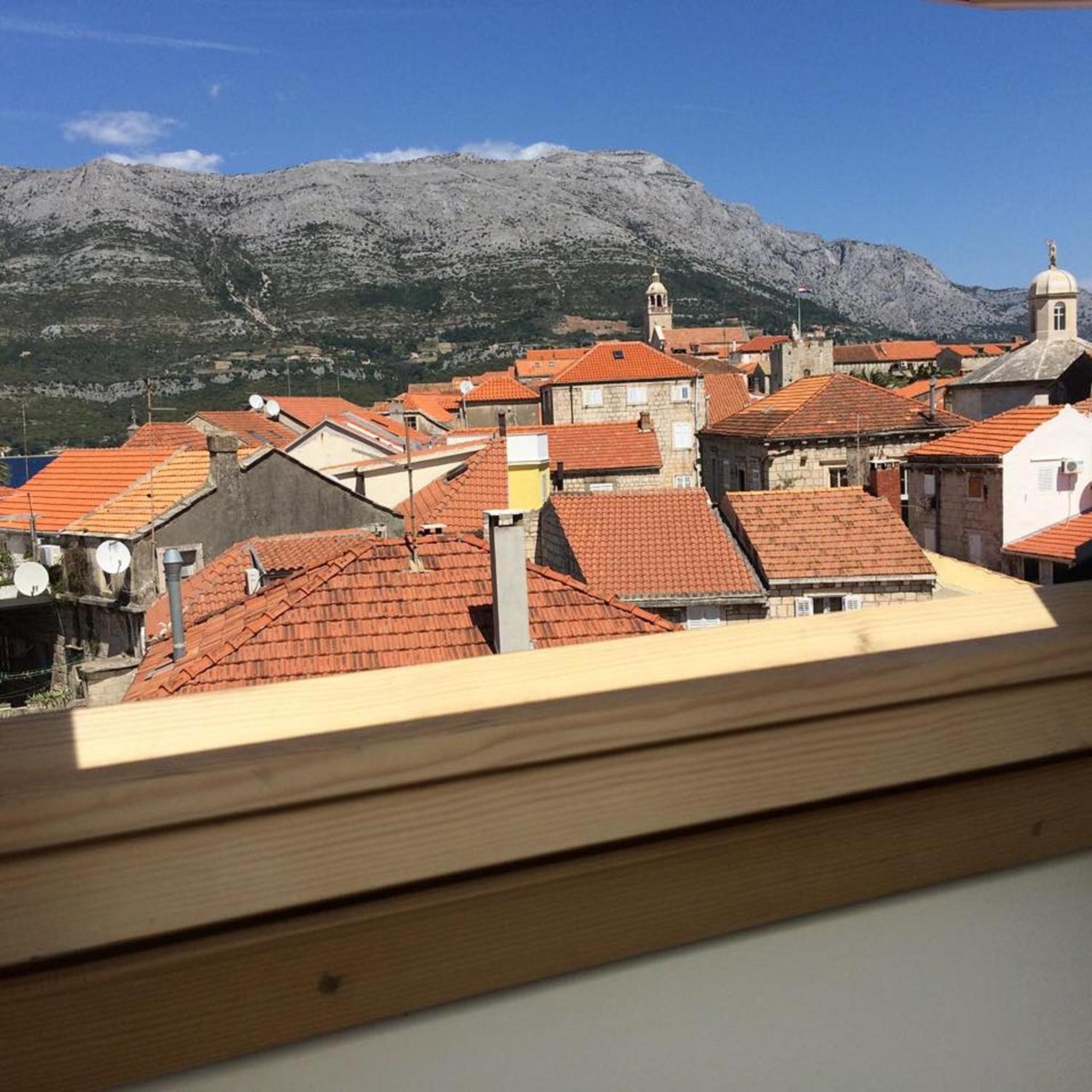 Apartments And Rooms Katija & Egon Korcula Town Room photo