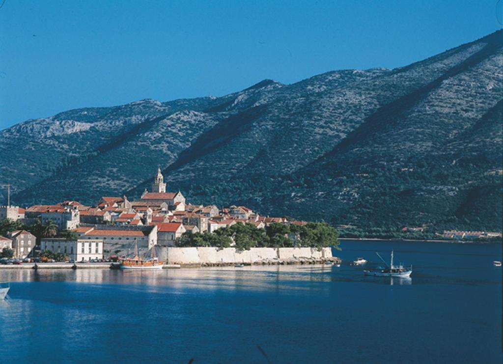 Apartments And Rooms Katija & Egon Korcula Town Exterior photo